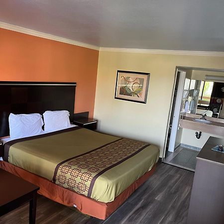 Rivera Inn & Suites Motel Pico Rivera Ngoại thất bức ảnh